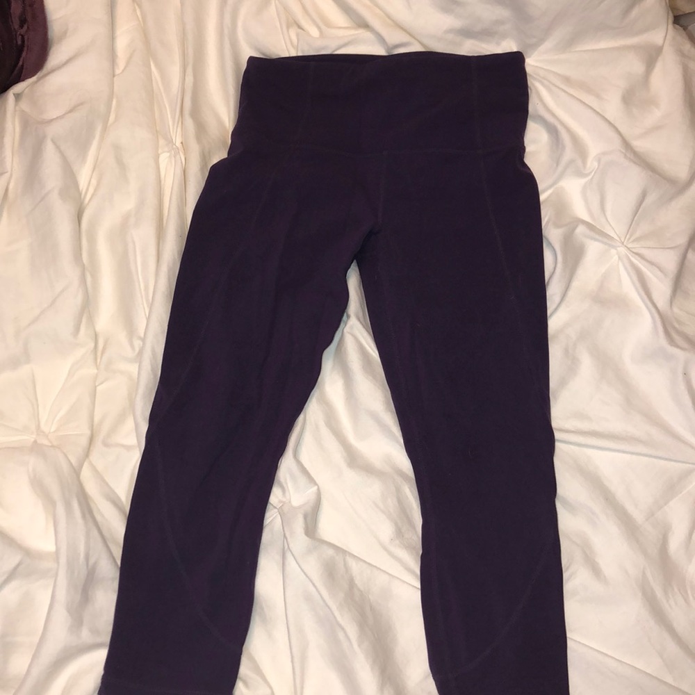Athleta crop purple workout leggings